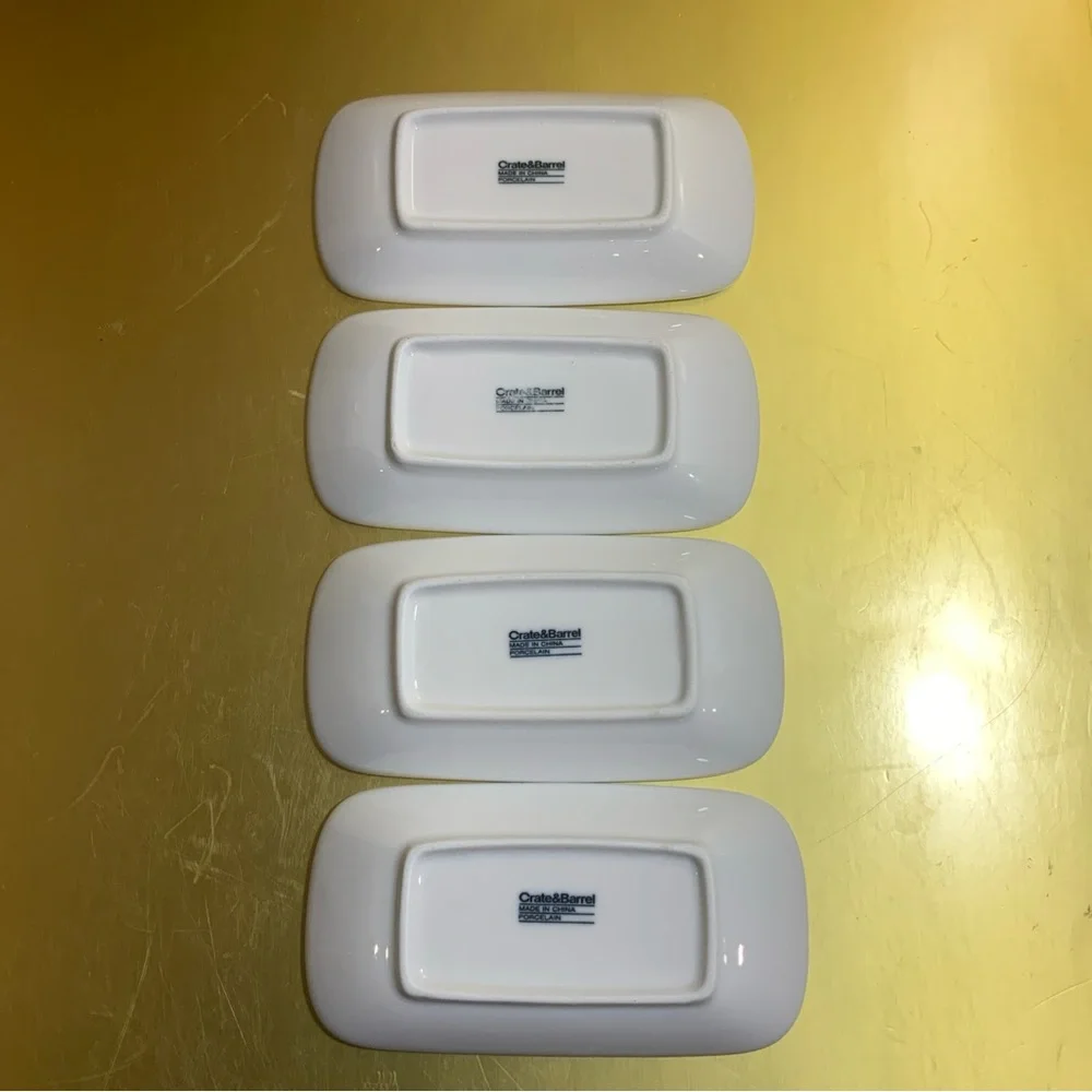 Crate&Barrel White Scoop Condiment Dishes